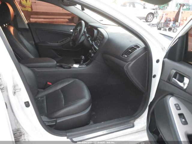 Kia Optima Sx Image 9