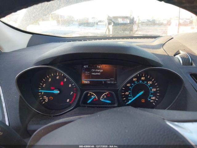 Ford Escape Titanium Image 7