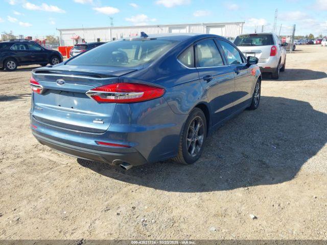 Ford Fusion Se Image 10