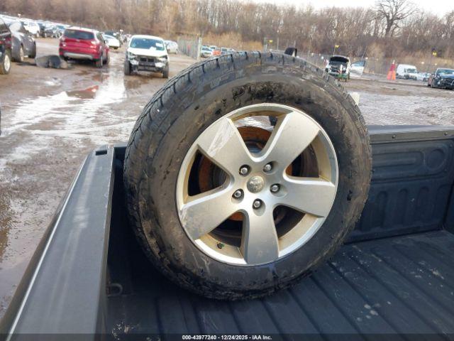 Ram 1500 Slt Image 14