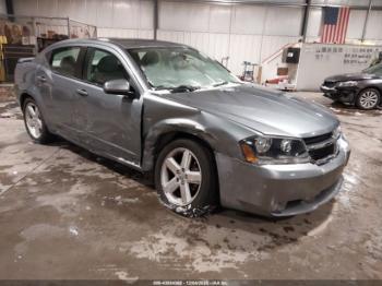  Salvage Dodge Avenger