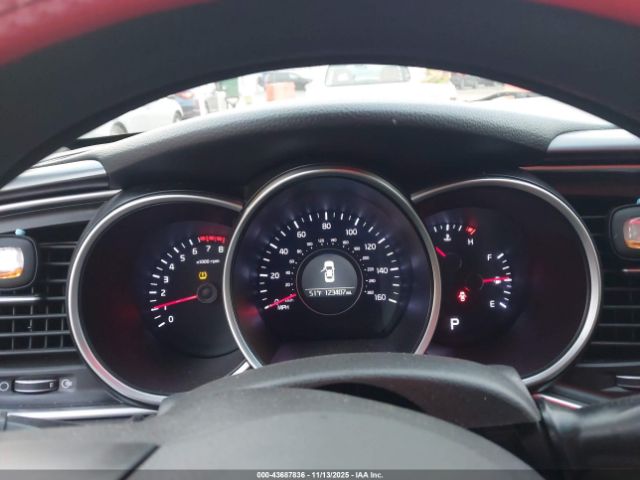 Kia Optima Lx Image 5