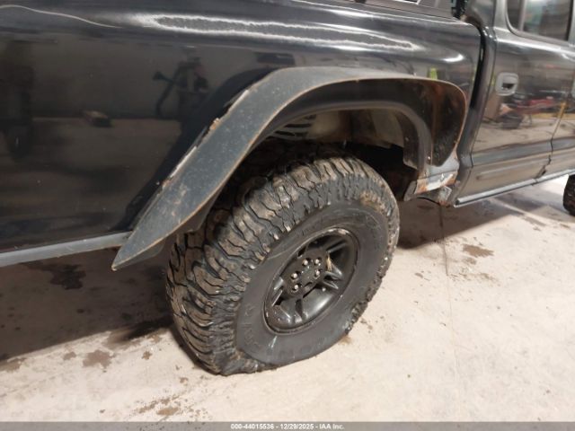 Dodge Dakota Image 3