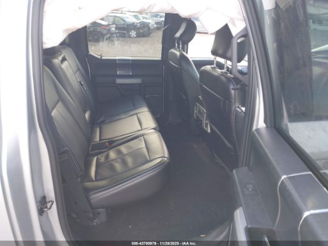 Ford F-150 Lariat Image 6