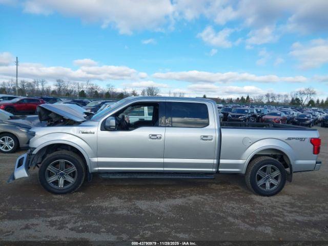 Ford F-150 Lariat Image 13