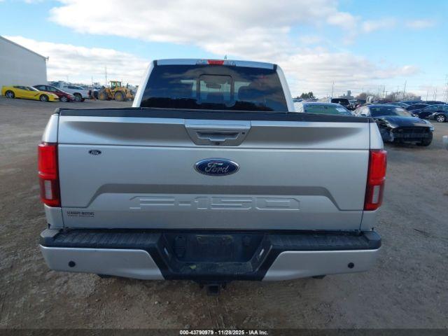 Ford F-150 Lariat Image 14