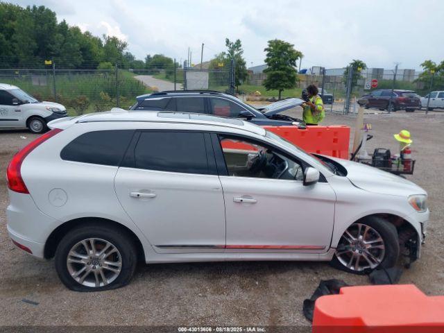 Volvo XC60 T5 Premier Plus Image 4