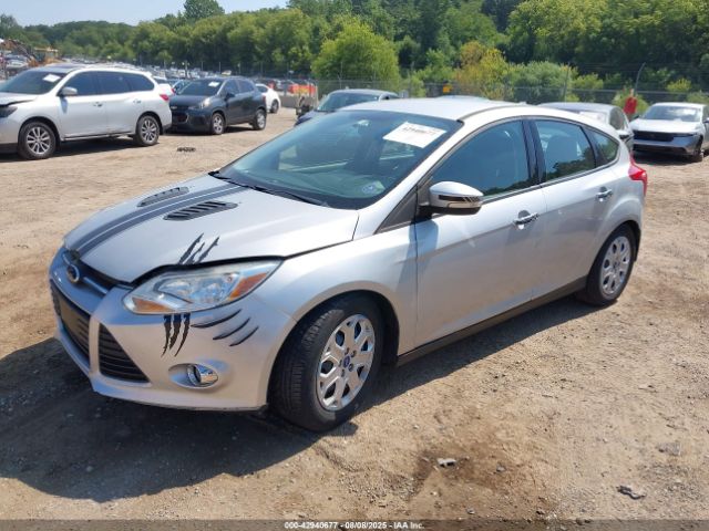 Ford Focus Se Image 6