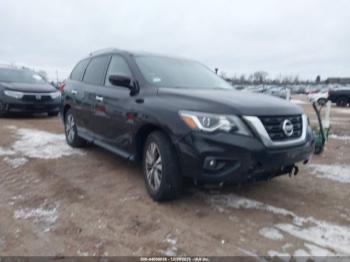  Salvage Nissan Pathfinder