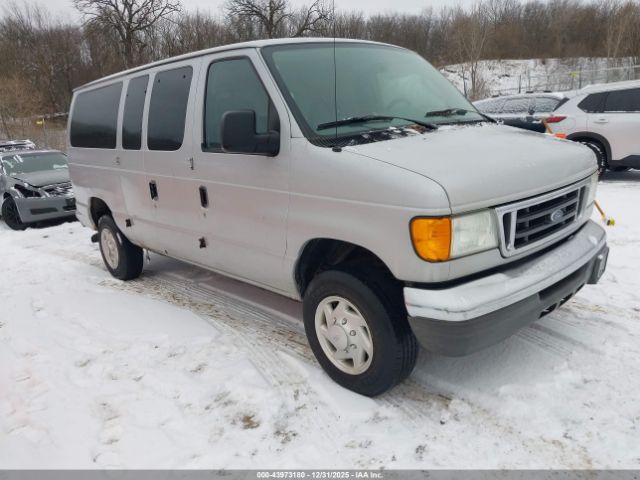 Ford E-350 Image 1