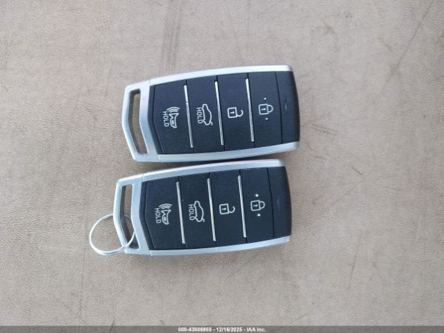 Genesis G80 3.8 Image 16