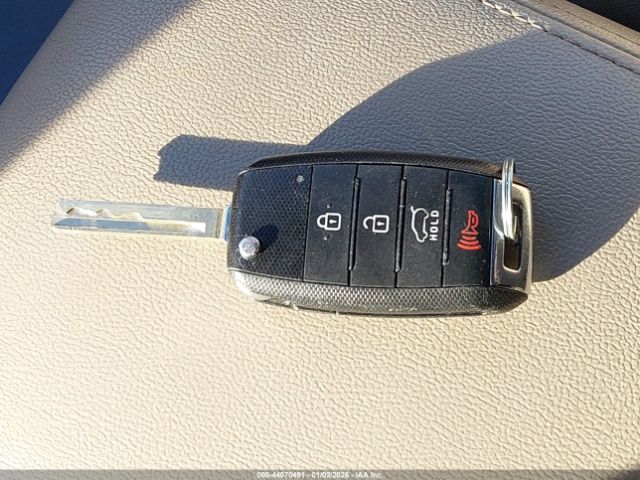 Kia Sorento 3.3l Ex Image 10