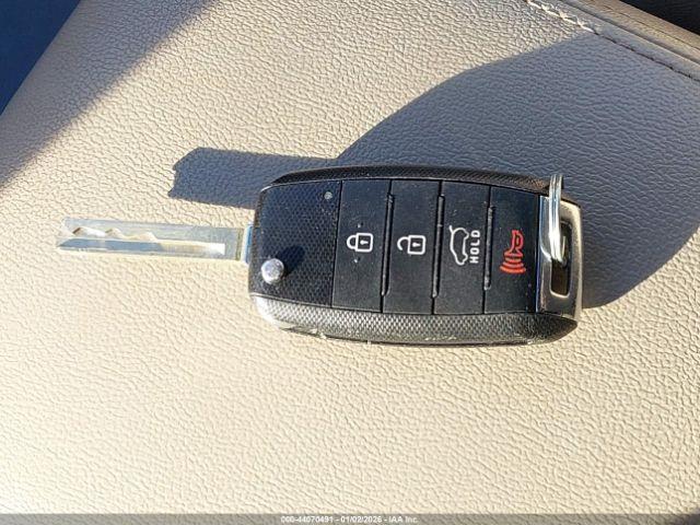 Kia Sorento 3.3l Ex Image 10