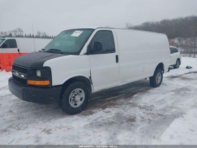 Chevrolet Express Work Van Image 8
