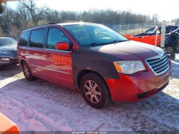  Salvage Chrysler Town & Country