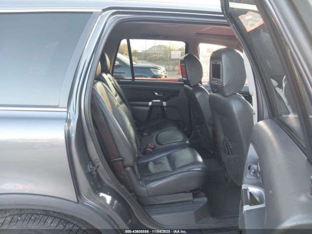 Volvo XC90 3.2 Image 10
