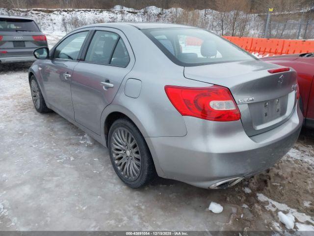 Suzuki Kizashi Se Image 8