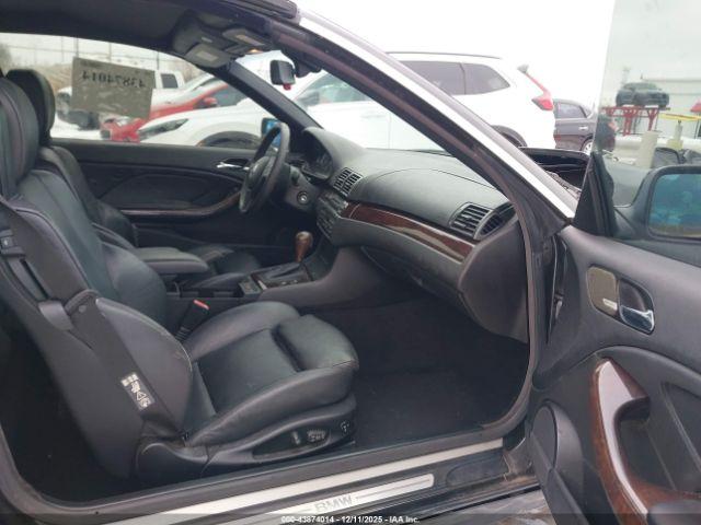 BMW 3 Series Image 3