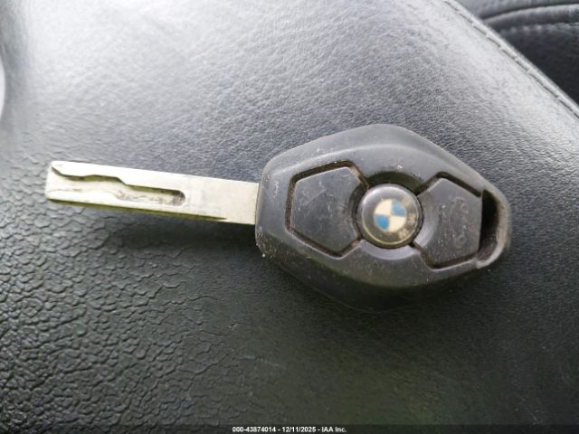 BMW 3 Series Image 11