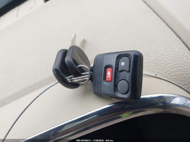 Ford Explorer Xlt Image 3