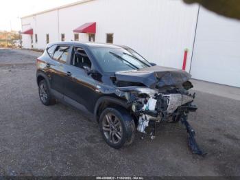  Salvage Kia Seltos