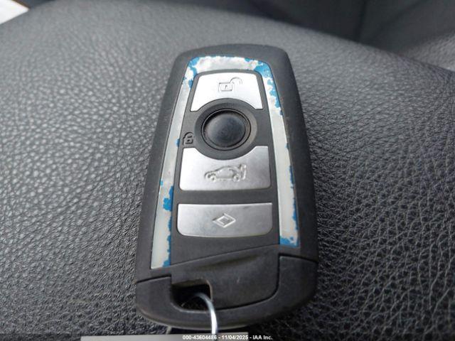 BMW 3 Series Image 13