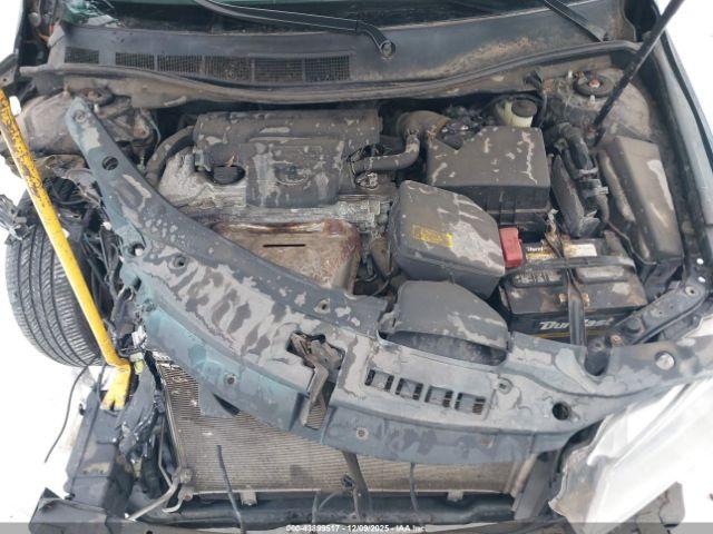 Toyota Camry Se Image 10