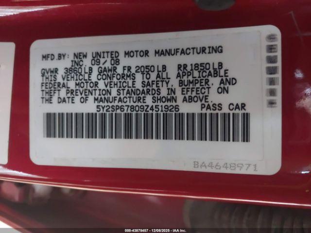 Pontiac Vibe Image 5