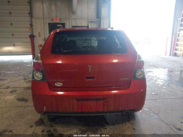 Pontiac Vibe Image 12