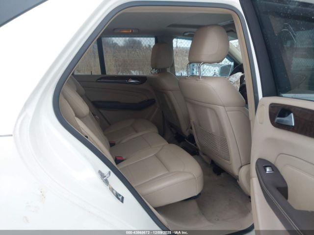 Mercedes-Benz M-Class 4matic Image 4