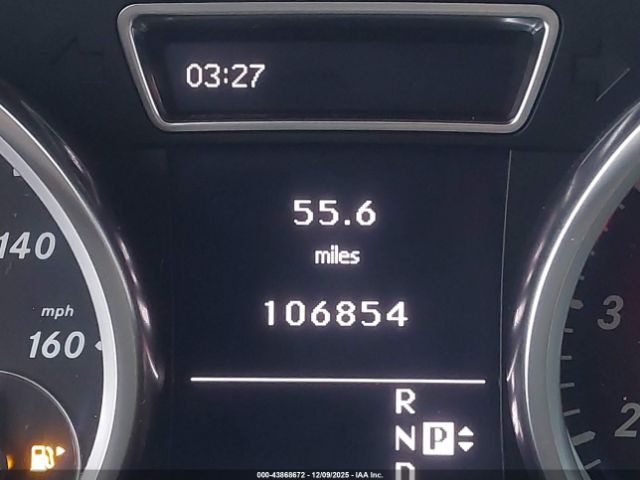 Mercedes-Benz M-Class 4matic Image 9