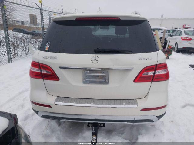 Mercedes-Benz M-Class 4matic Image 11