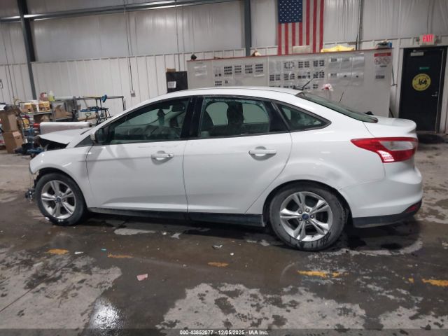 Ford Focus Se Image 9