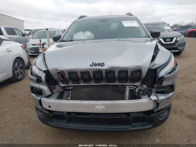 Jeep Cherokee Altitude Fwd Image 13