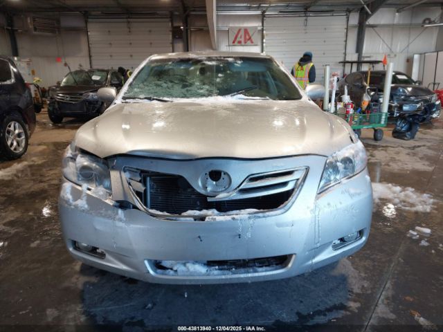 Toyota Camry Le V6 Image 13