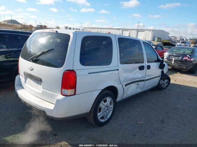 Chevrolet Uplander Ls Image 9