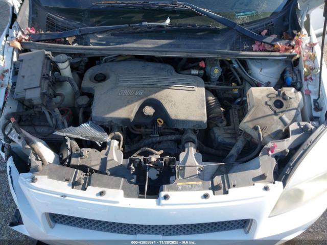 Chevrolet Uplander Ls Image 13