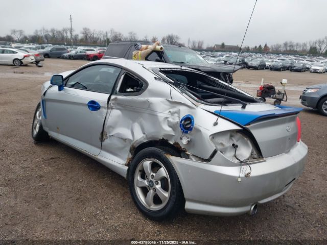 Hyundai Tiburon Image 12