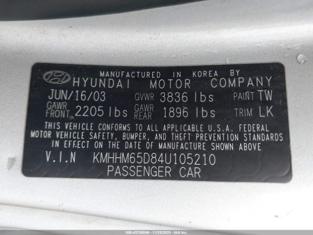 Hyundai Tiburon Image 15