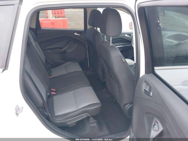Ford Escape Se Image 8