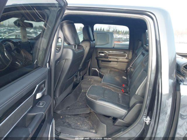 Ram 2500 Laramie  4x4 6'4 Box Image 10