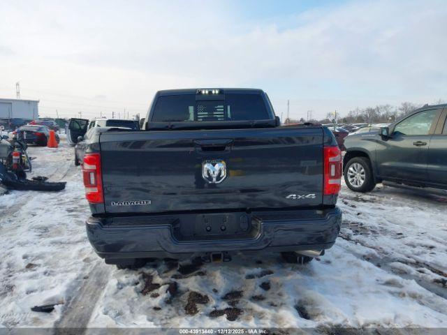 Ram 2500 Laramie  4x4 6'4 Box Image 14