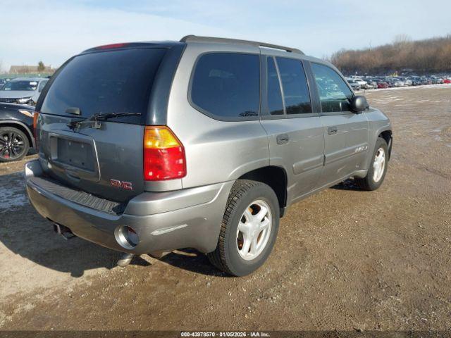 GMC Envoy Sle Image 2
