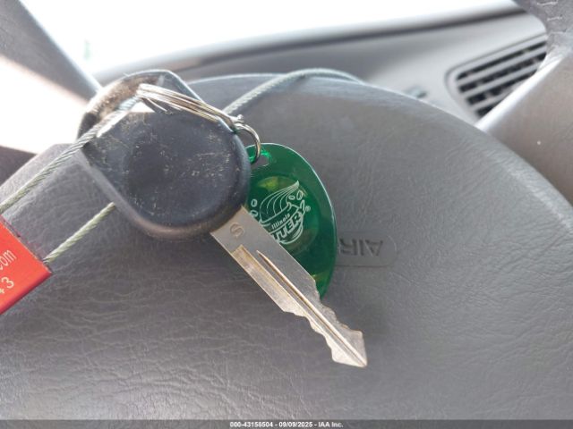 Ford Taurus Sel Image 10