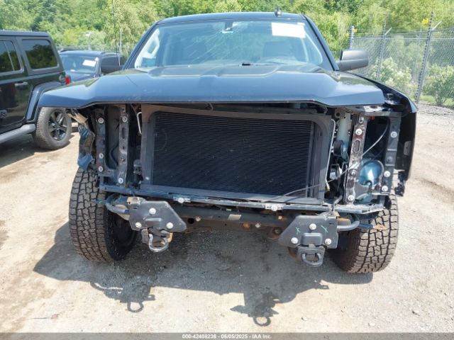 Chevrolet Silverado 1500 Image 9