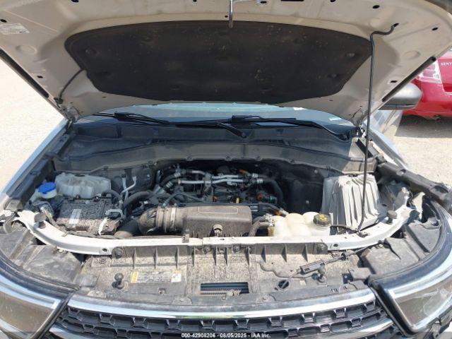 Ford Explorer Xlt Image 16