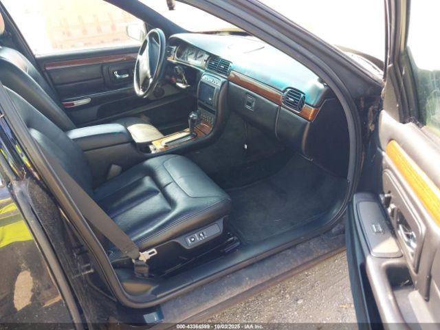 Cadillac DeVille Concours Image 4