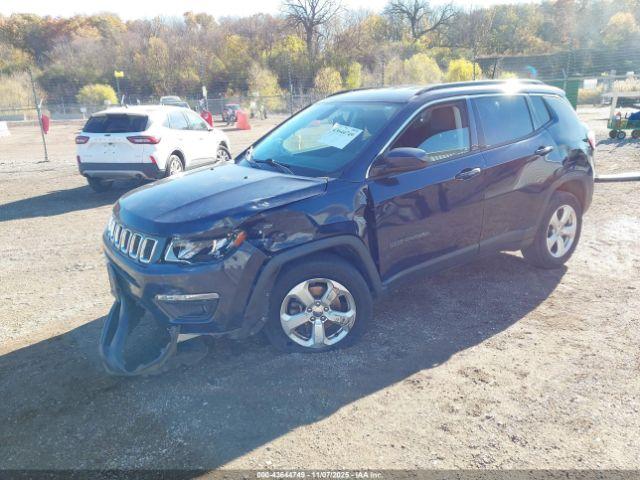 Jeep Compass Latitude 4x4 Image 5