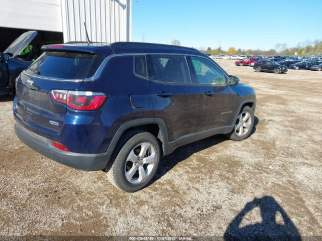 Jeep Compass Latitude 4x4 Image 4