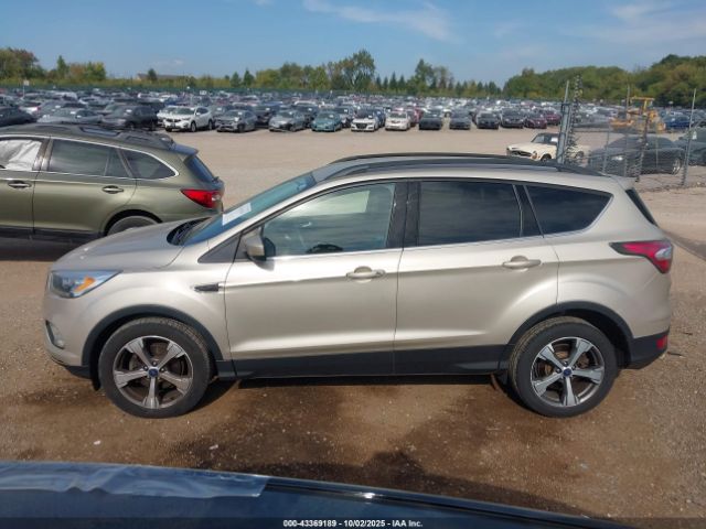Ford Escape Se Image 12